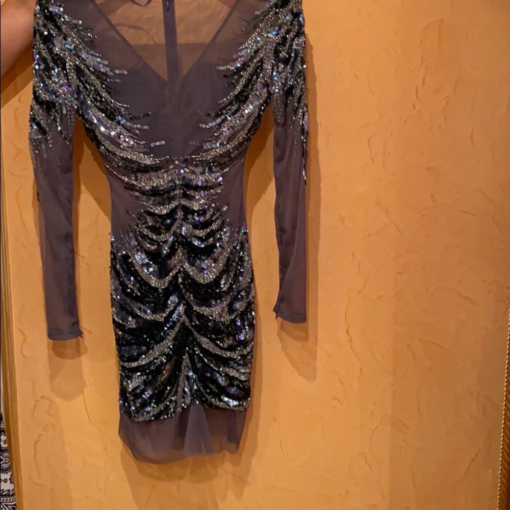 Dress - Picture 2 of 2